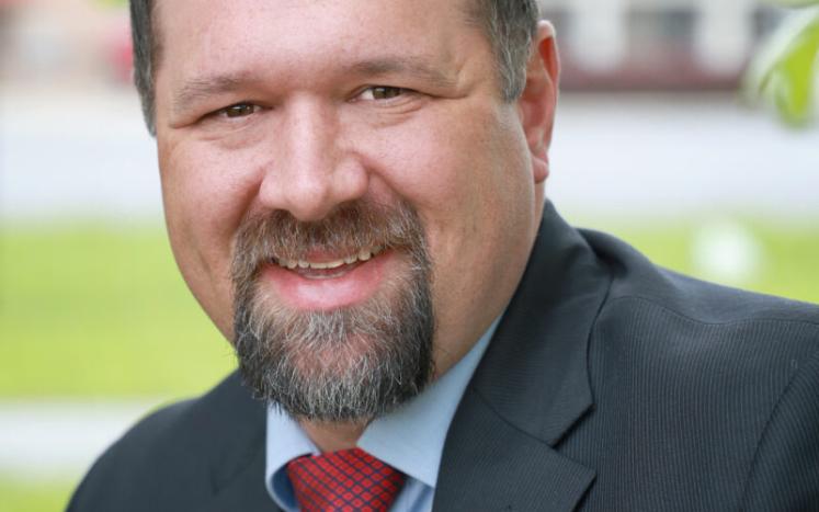Headshot of Will Rohrig, new president of Foster Fuels